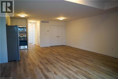40 PALACE Street Unit# K9 , Kitchener, Ontario N2E 0J3 3