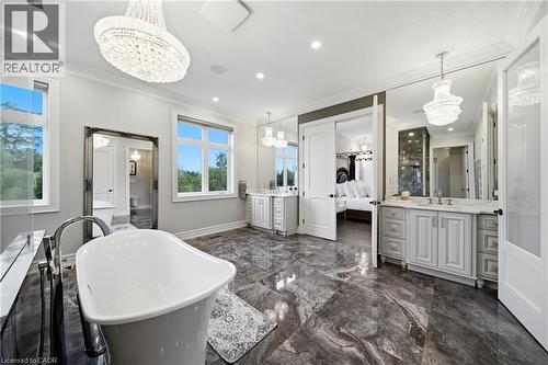 7009 Wellington Rd 34, Puslinch, ON - Indoor Photo Showing Bathroom
