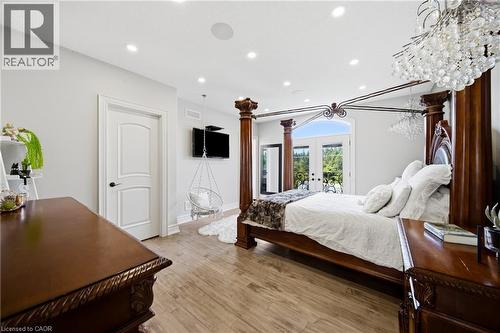 7009 Wellington Rd 34, Puslinch, ON - Indoor Photo Showing Bedroom