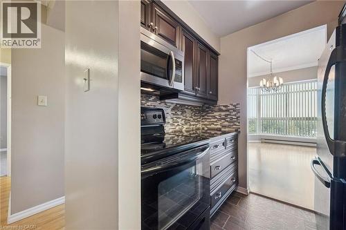 1414 E King Street E Unit# 808, Kitchener, ON - Indoor Photo Showing Kitchen