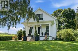 219 RIDGE Road W Grimsby, ON L3M 4E7