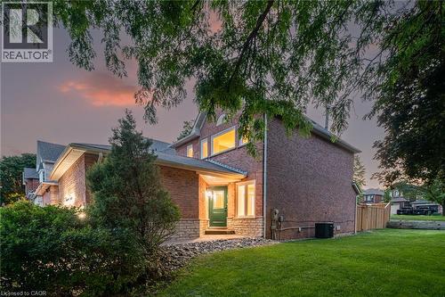 1190 Windgrove Square, Pickering, ON - Outdoor