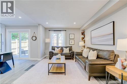 1190 Windgrove Square, Pickering, ON - Indoor Photo Showing Living Room