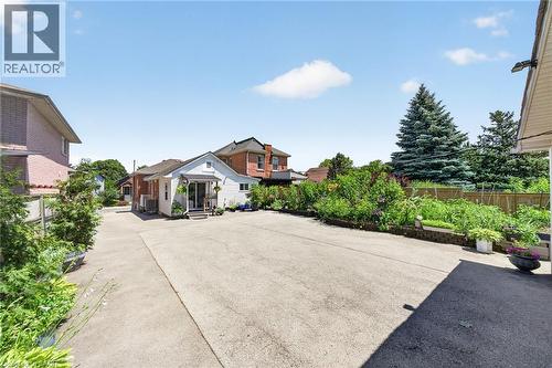 156 E Simcoe Street E, Hamilton, ON - Outdoor