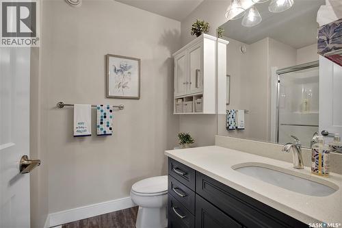 4 437 Palmer Crescent, Warman, SK - Indoor Photo Showing Bathroom