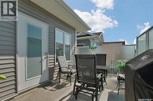 4 437 Palmer Crescent, Warman, SK - Outdoor With Deck Patio Veranda With Exterior