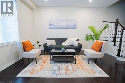 44 Medici Lane, Hamilton, ON - Indoor