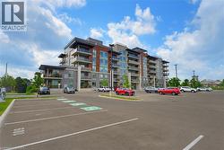 34 NORMAN Street Unit# 211 Brantford, ON N3R 2Y1
