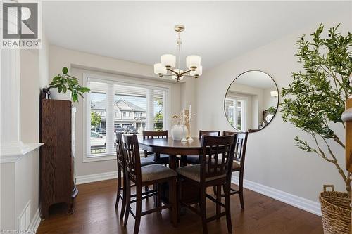 2163 Sutton Drive, Burlington, ON - Indoor Photo Showing Dining Room