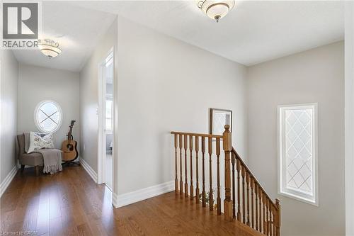 2163 Sutton Drive, Burlington, ON - Indoor Photo Showing Other Room