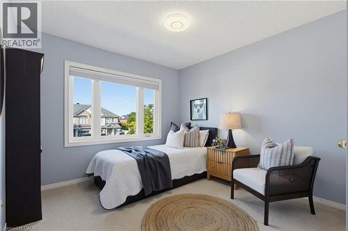 2163 Sutton Drive, Burlington, ON - Indoor Photo Showing Bedroom