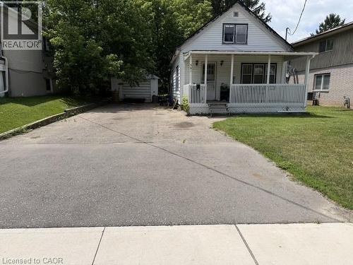 391 LAWRENCE Avenue  Kitchener, ON N2M 1Y7