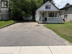 391 LAWRENCE Avenue  Kitchener, ON N2M 1Y7