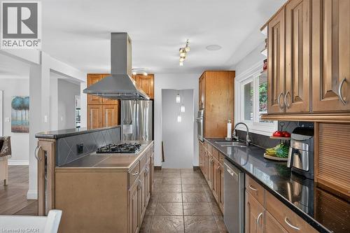 100 Alderson Drive, Hamilton, ON - Indoor Photo Showing Laundry Room