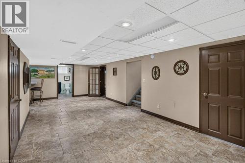 100 Alderson Drive, Hamilton, ON - Indoor Photo Showing Other Room