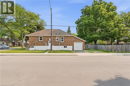 17 West 3Rd Street, Hamilton, ON - Outdoor