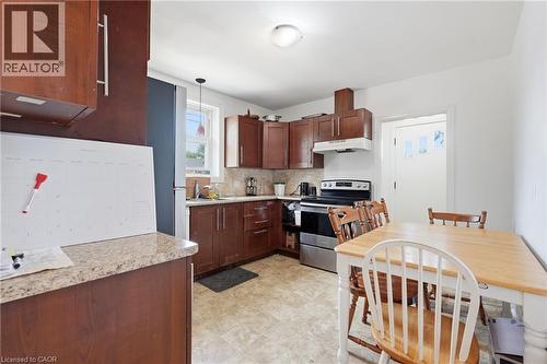 17 West 3Rd Street, Hamilton, ON - Indoor