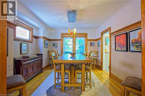 32 Dalewood Crescent, Hamilton, ON - Indoor Photo Showing Dining Room