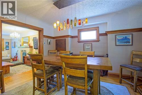 32 Dalewood Crescent, Hamilton, ON - Indoor Photo Showing Dining Room
