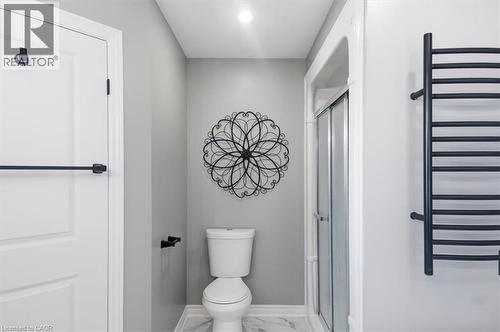 6063 Fausta Boulevard, Niagara Falls, ON - Indoor Photo Showing Bathroom