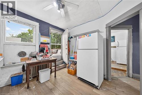 817 King Street E, Hamilton, ON 