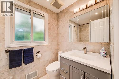 215 Forestwood Drive, Kitchener, ON - Indoor Photo Showing Bathroom