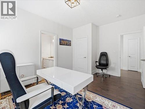 39 Avanti Crescent, Waterdown, ON - Indoor Photo Showing Office