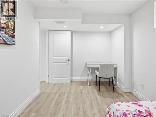 39 Avanti Crescent, Waterdown, ON - Indoor