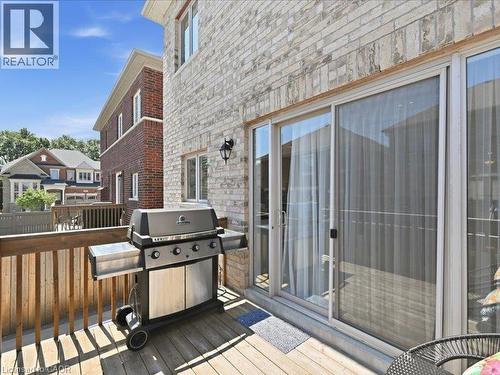 39 Avanti Crescent, Waterdown, ON - Outdoor With Deck Patio Veranda With Exterior