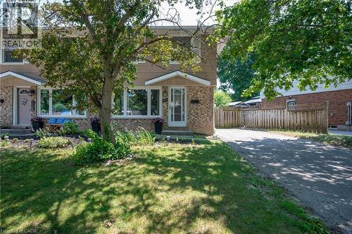 165 SELKIRK Drive  Kitchener, ON N2E 1M5