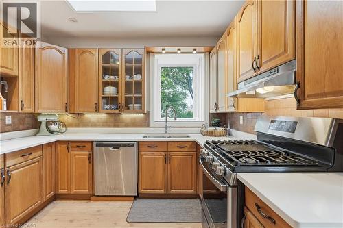 356 Hughson Street, Hamilton, ON - Indoor Photo Showing Kitchen