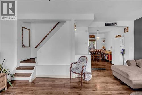 30 Sunset Avenue, Hamilton, ON - Indoor