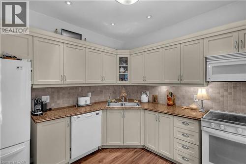 30 Sunset Avenue, Hamilton, ON - Indoor Photo Showing Kitchen With Double Sink