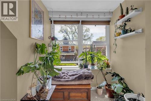30 Sunset Avenue, Hamilton, ON - Indoor Photo Showing Other Room