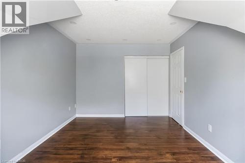 930 Lancaster Boulevard, Milton, ON - Indoor Photo Showing Other Room