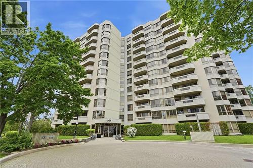 1201 NORTH SHORE Boulevard E Unit# 1003  Burlington, ON L7S 1Z5