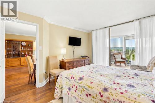 1201 North Shore Boulevard E Unit# 1003, Burlington, ON - Indoor Photo Showing Bedroom