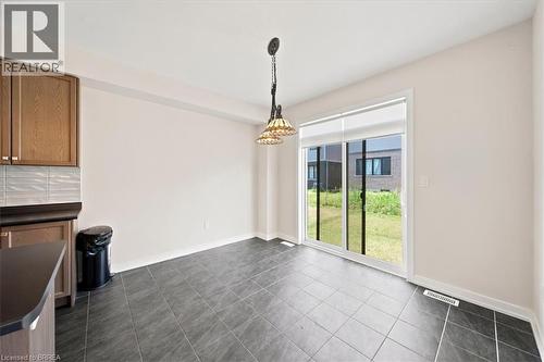 78 Lilac Circle, Caledonia, ON - Indoor