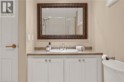 302 Harmony Road, Hamilton, ON - Indoor Photo Showing Bathroom