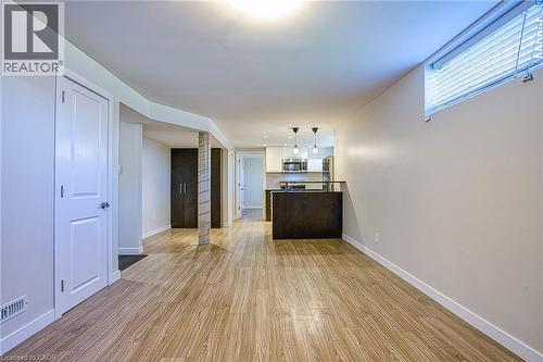 2387 Cyprus Avenue, Burlington, ON - Indoor Photo Showing Other Room