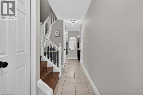 226 Dicenzo Drive, Hamilton, ON - Indoor Photo Showing Other Room