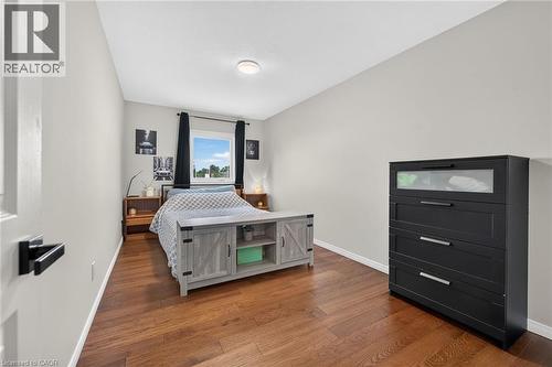 226 Dicenzo Drive, Hamilton, ON - Indoor