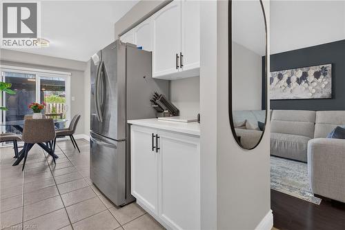 226 Dicenzo Drive, Hamilton, ON - Indoor