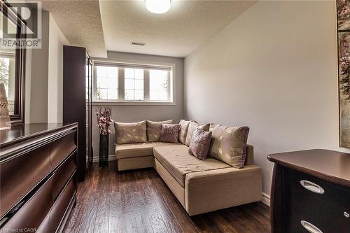 44 Lemon Grass Street, Kitchener, ON - Indoor Photo Showing Living Room