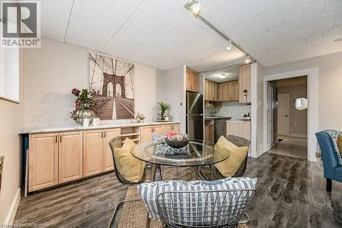 75 Hazelglen Drive Unit# 308, Kitchener, ON - Indoor Photo Showing Dining Room