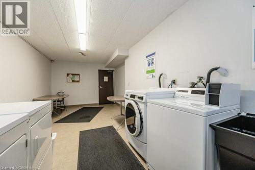 75 Hazelglen Drive Unit# 308, Kitchener, ON - Indoor Photo Showing Laundry Room