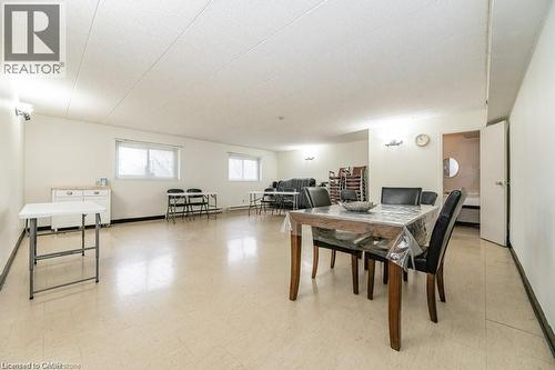 75 Hazelglen Drive Unit# 308, Kitchener, ON - Indoor Photo Showing Dining Room