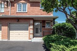255 MOUNT ALBION Road Unit# 22  Hamilton, ON L8K 6P7