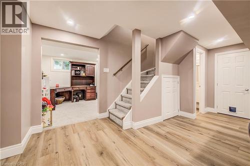 41 Mcniven Road, Ancaster, ON - Indoor Photo Showing Other Room