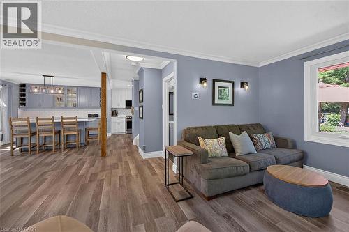 181 Central Drive, Ancaster, ON - Indoor Photo Showing Living Room